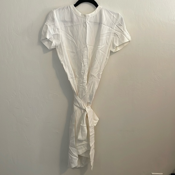 Zara white peekaboo back dress - Picture 1 of 6